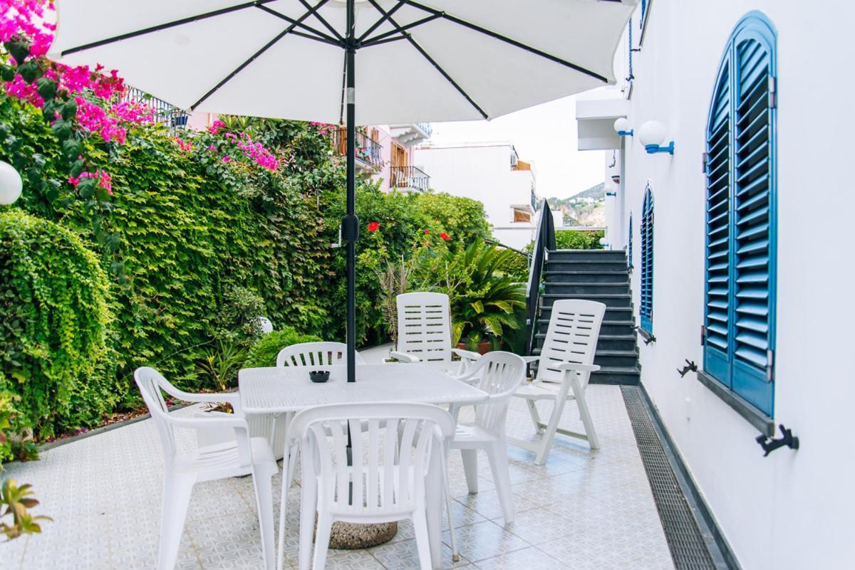Mistral Residence Canneto Kültér fotó