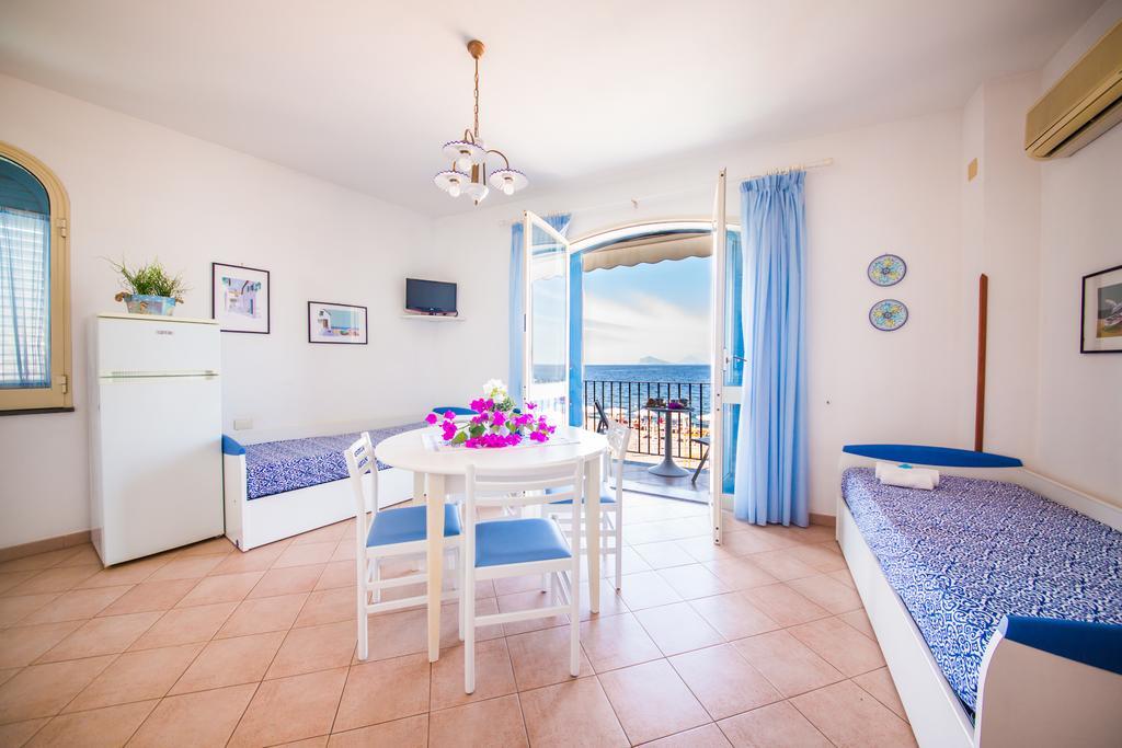 Mistral Residence Canneto Kültér fotó